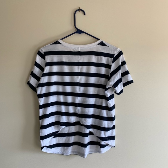 Club Monaco v-neck striped high low t-shirt - Picture 4 of 5